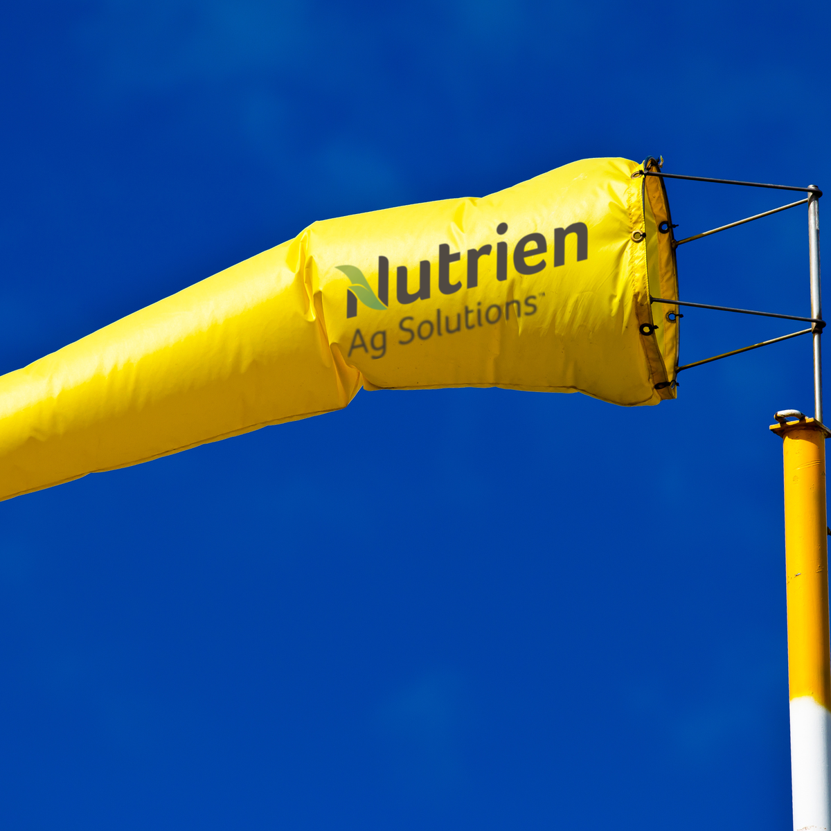 Nurtrien Agriculture windsock for seeding, spraying and farms 